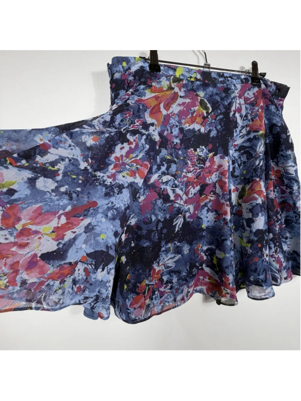 Ralph Lauren Women's Lined Tiered Ruffle Floral Skirt Women's Size 12 - Picture 3 of 12